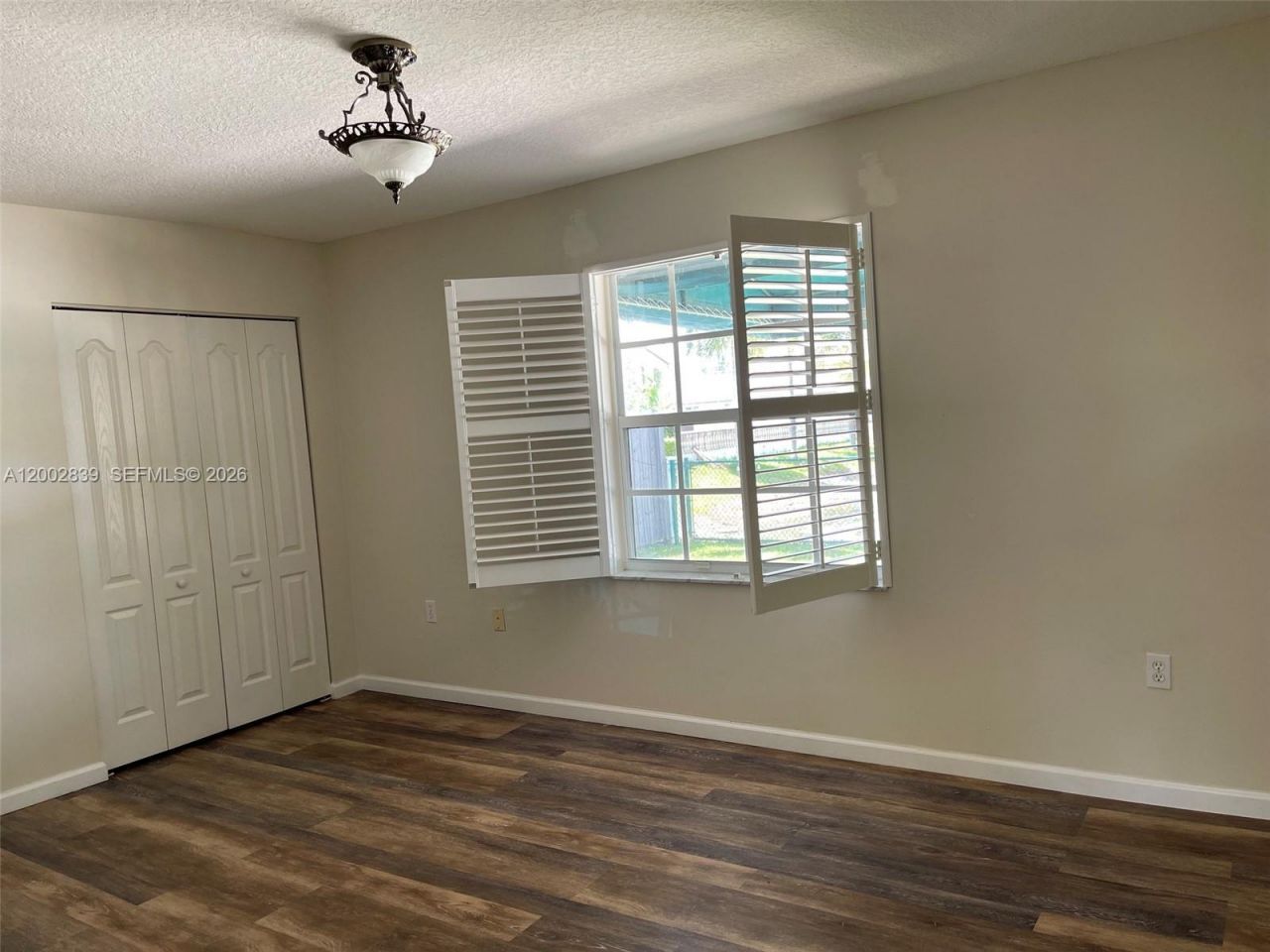 15873 SW 43rd St , Miami, FL 33185 Photo