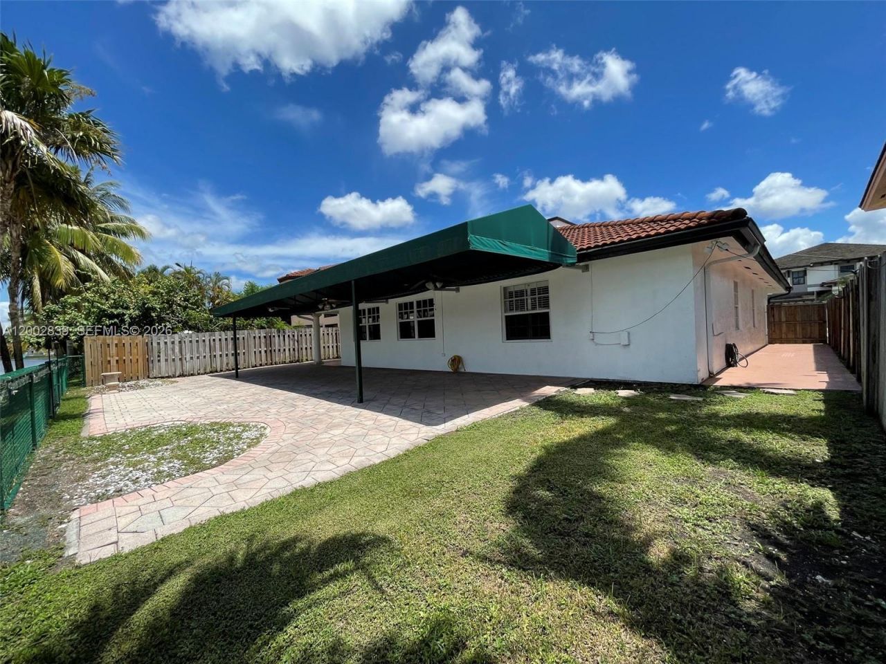 15873 SW 43rd St , Miami, FL 33185 Photo