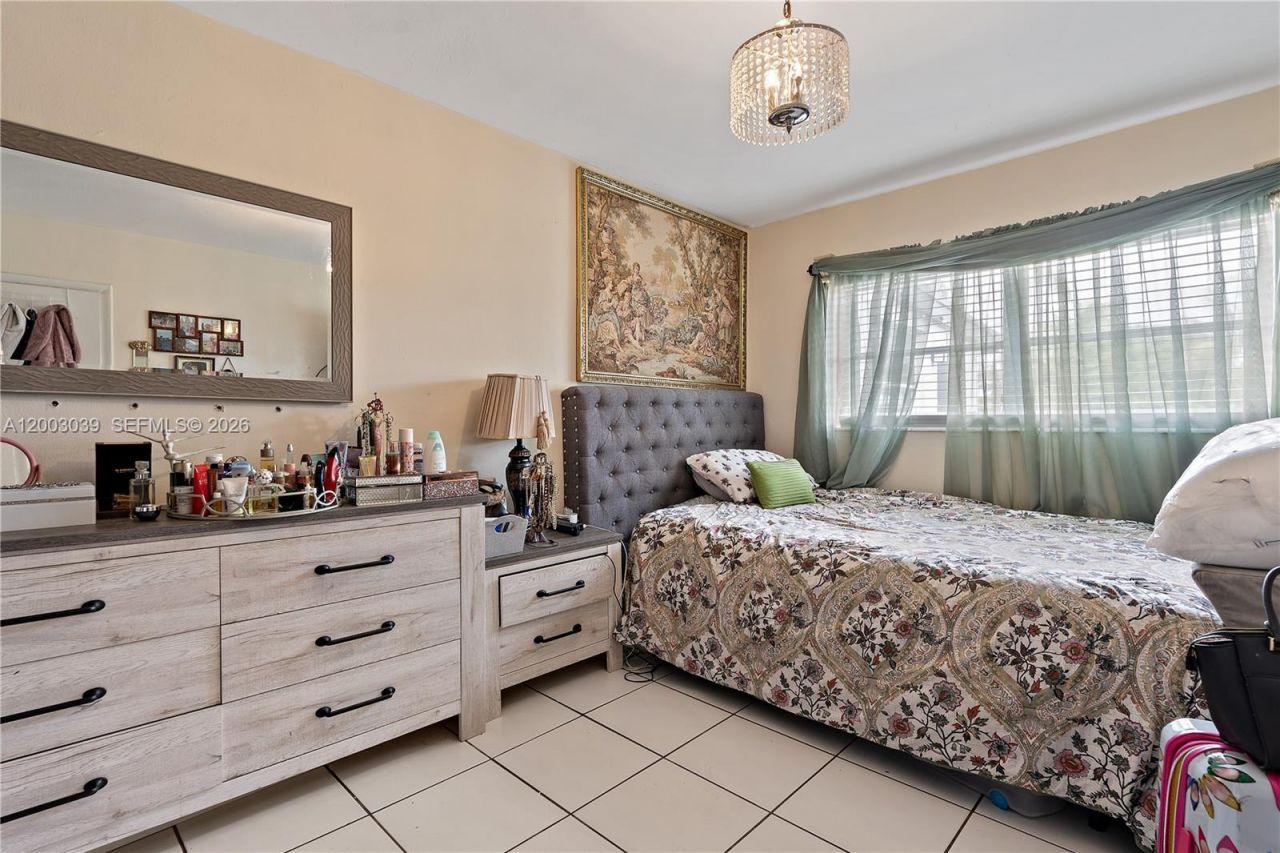 3921 SW 124th Ct , Miami, FL 33175 Photo