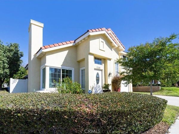 2201 Cabana Court, Corona, CA 92879