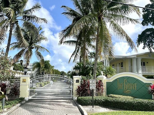 2660 NE 8th Avenue, Unit 308, Wilton Manors, FL 33334