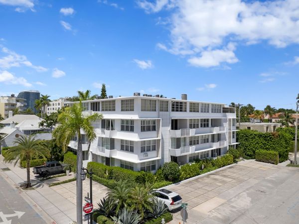 401 Peruvian Avenue, Unit 3020, Palm Beach, FL 33480