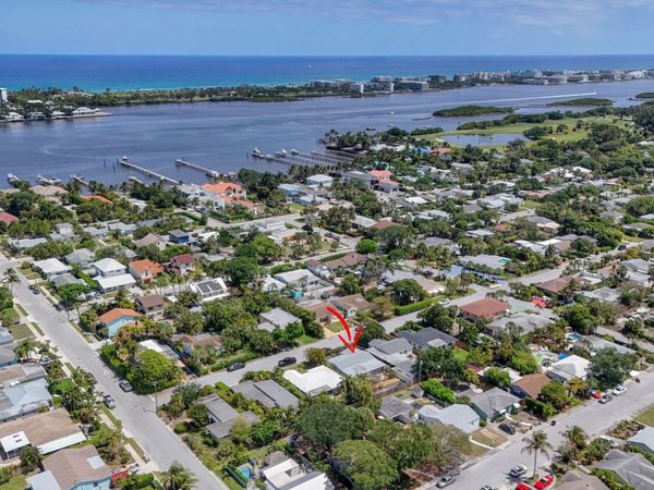 1817 N Ocean Breeze, Lake Worth Beach, FL 33460