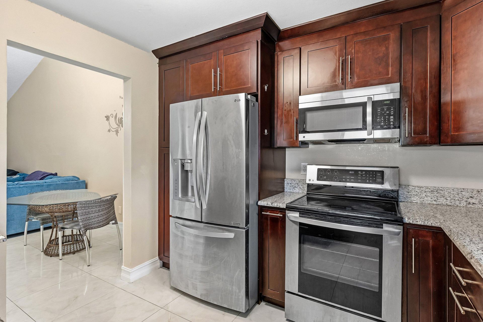 1875 Abbey Road, West Palm Beach, FL 33415 Photo