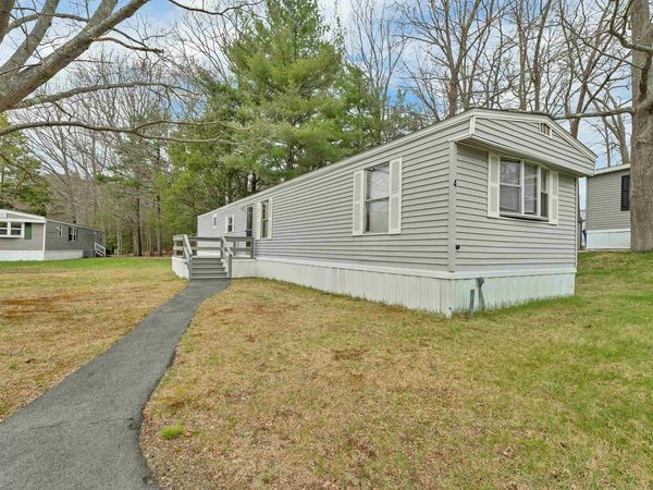 4 Slate Run, North Hampton, NH 03862