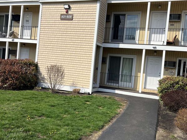 806 Cocheco Court, Dover, NH 03820