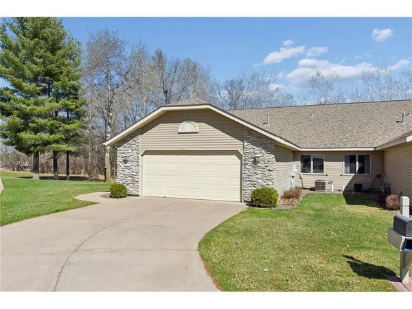 650 Deer Path, Osceola, WI 54020