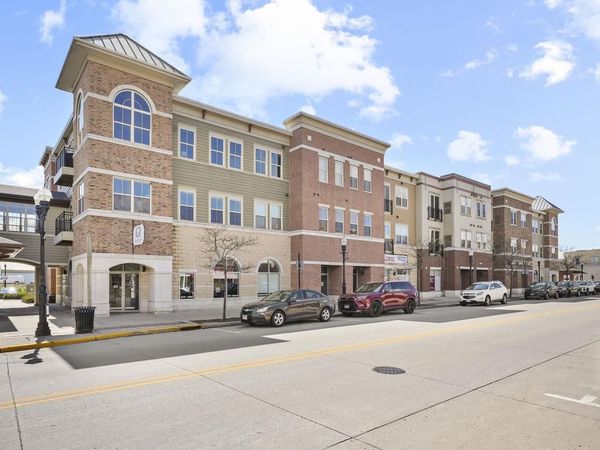 111 Fulton Street, Unit 306, Edgerton, WI 53534