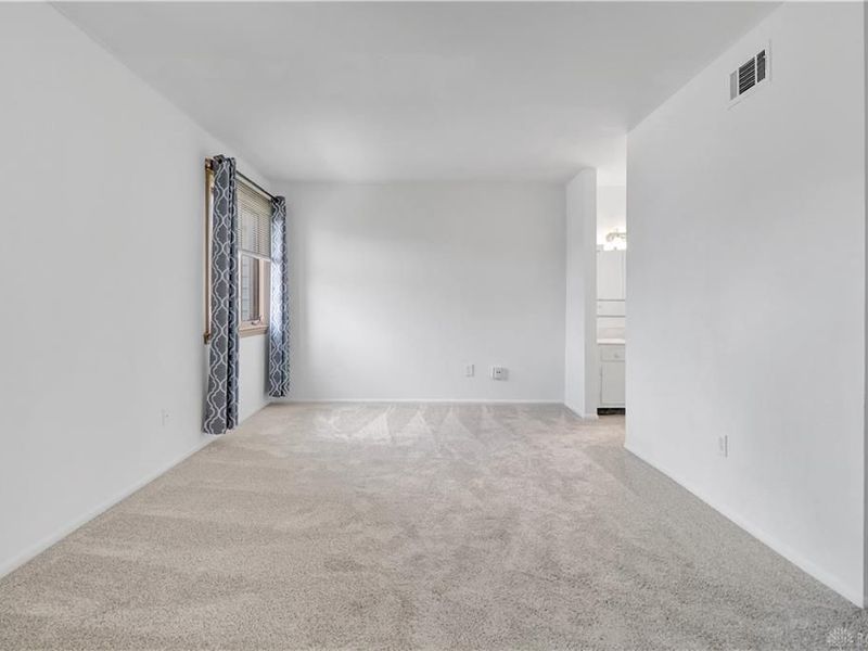 6305 Meditation Lane, Dayton, OH 45449 Photo 18