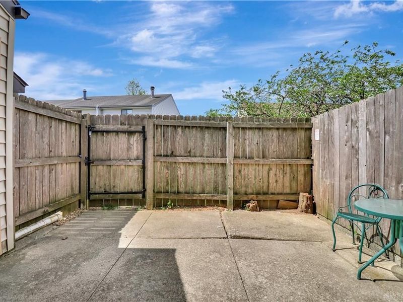 6305 Meditation Lane, Dayton, OH 45449 Photo 27