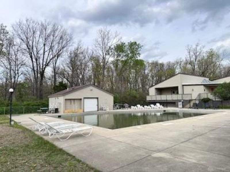 6305 Meditation Lane, Dayton, OH 45449 Photo 32