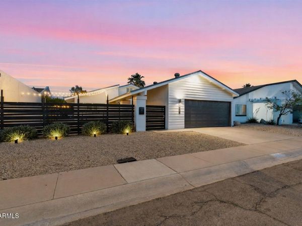 2521 N 87TH Way, Scottsdale, AZ 85257