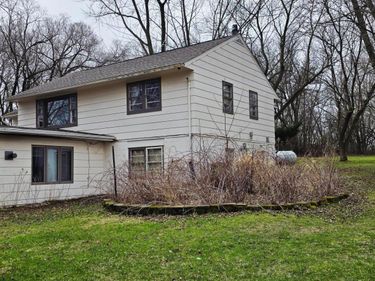 21451 775th Avenue, Albert Lea, MN 56007