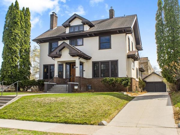 988 Fairmount Avenue, Saint Paul, MN 55105