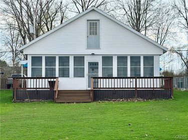 2455 Coulter Cove Rd , Canastota, NY 13032