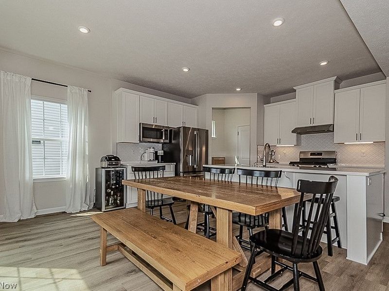 8349 Bedaos Drive, Mentor, OH 44060 Photo 13