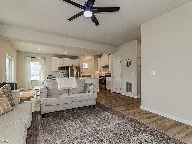 8349 Bedaos Drive, Mentor, OH 44060 Photo 5