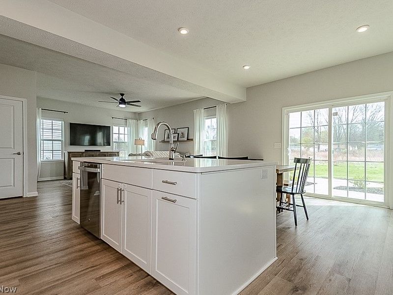 8349 Bedaos Drive, Mentor, OH 44060 Photo 9