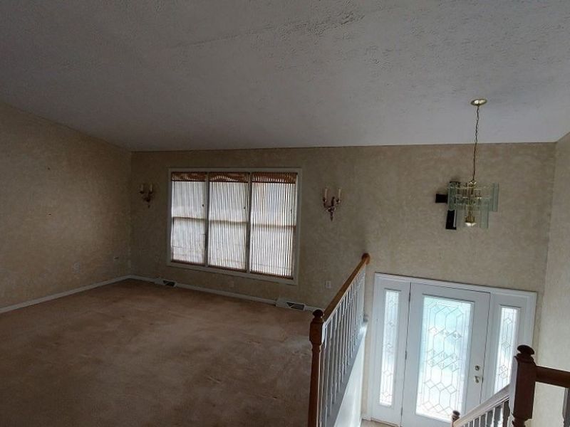 3241 Saint Charles Drive, Steubenville, OH 43952 Photo 3