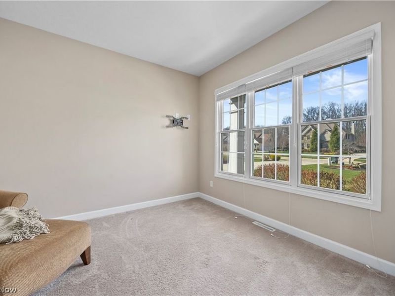 9663 Grand Oaks Trail, Olmsted Township, OH 44138 Photo 5