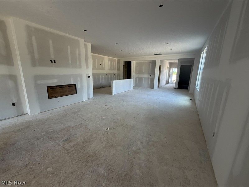 2073 Glenmont Drive , Brunswick, OH 44212 Photo 2