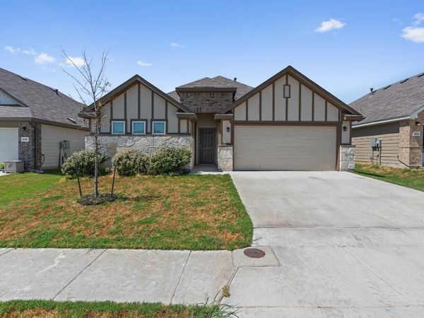 4044 Legend MDWS , New Braunfels, TX 78130