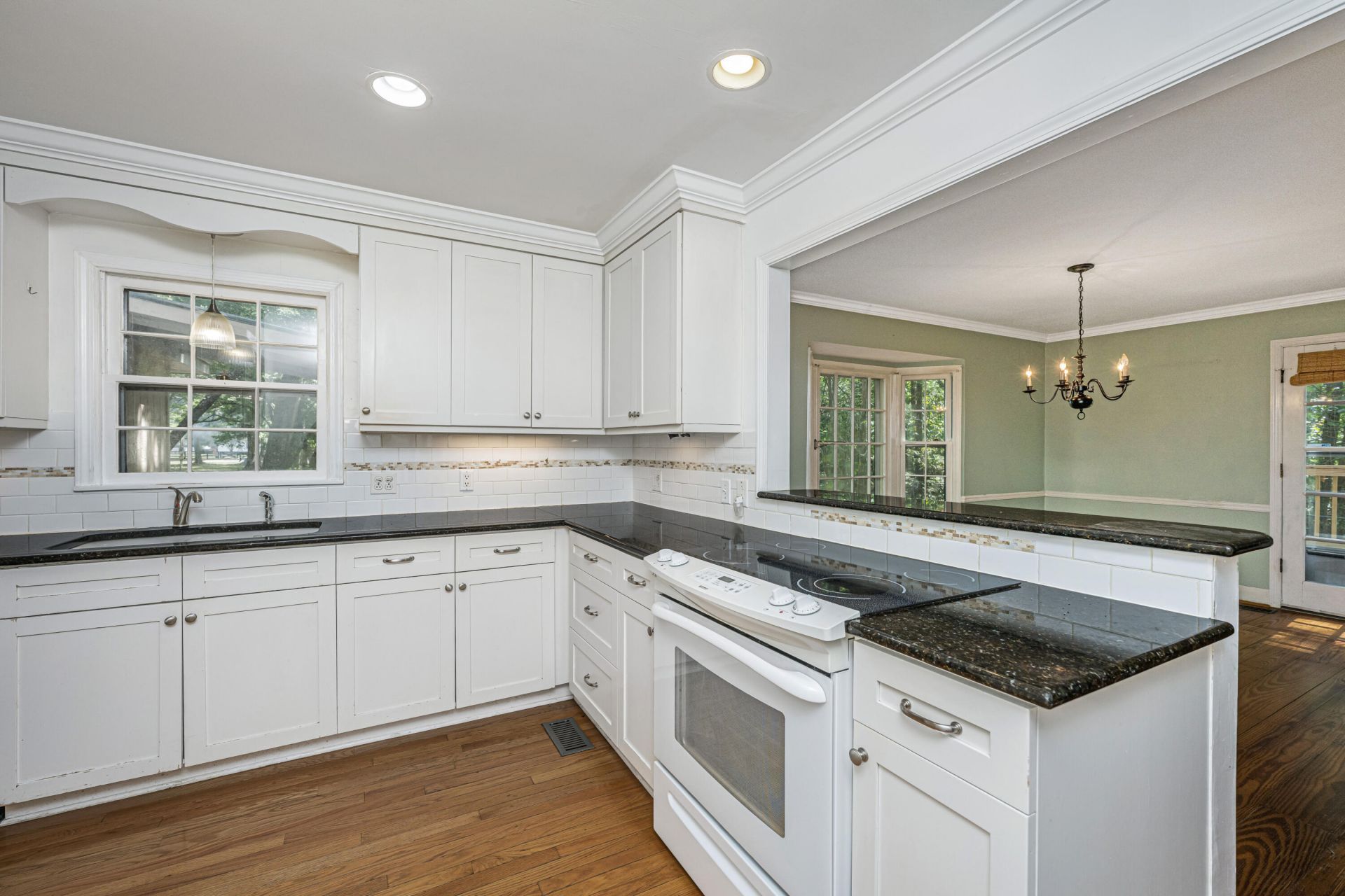 6228 Hollywood Drive Photo 14