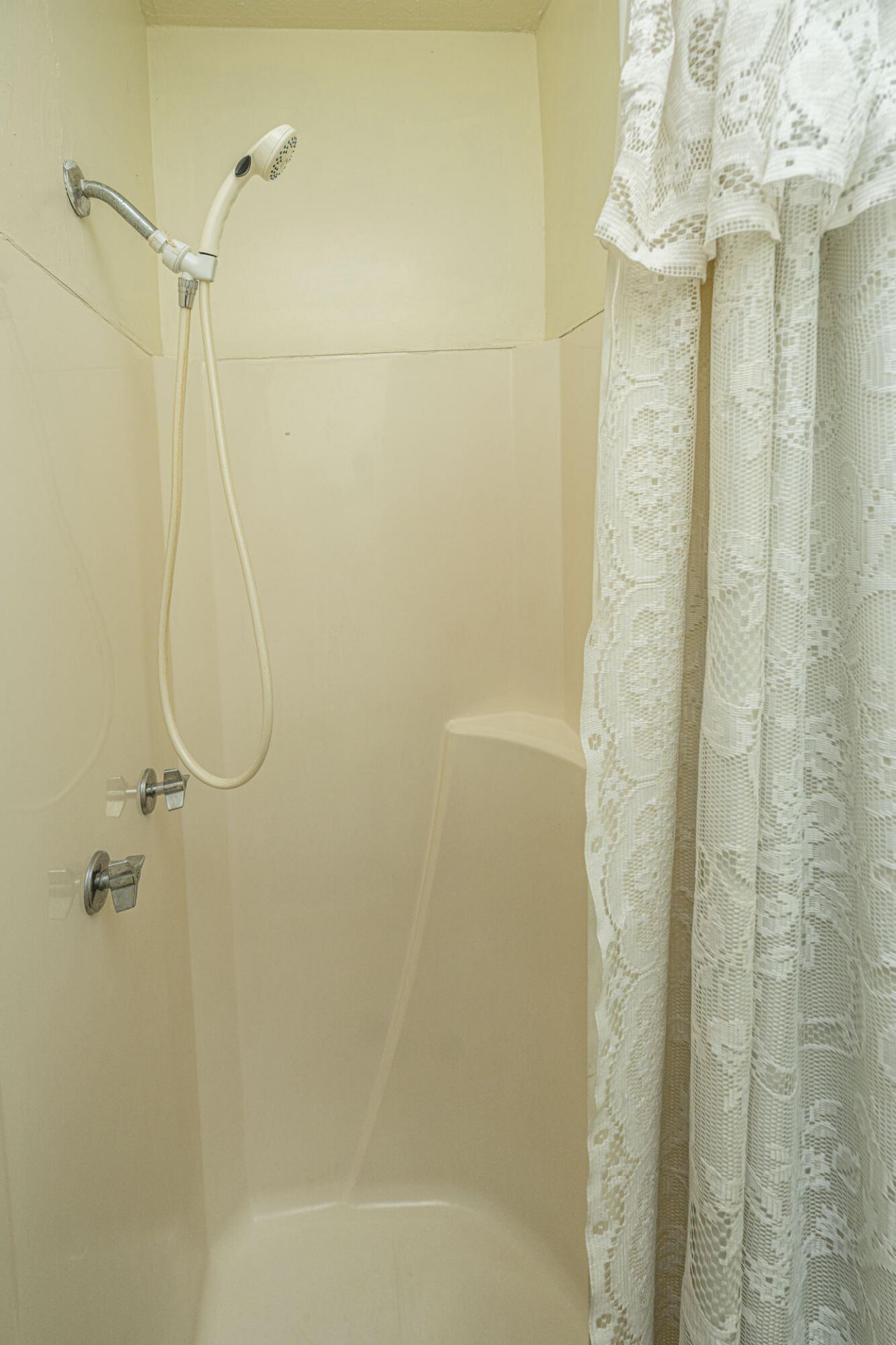 6228 Hollywood Drive Photo 31