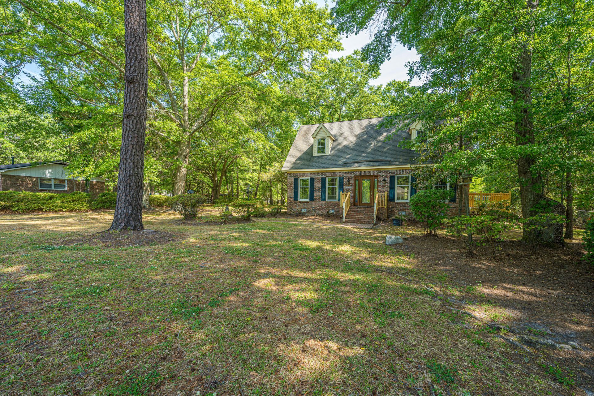 6228 Hollywood Drive Photo 5