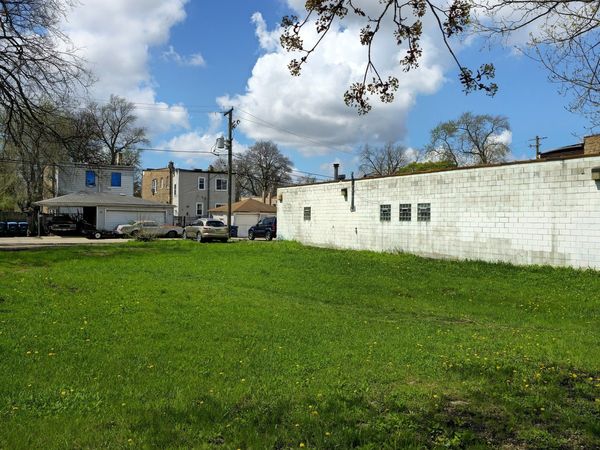 26 S 19th Avenue , Maywood, IL 60153