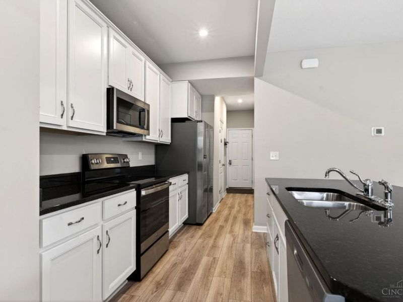 1527 Summerview, Milford, OH 45150 Photo 12