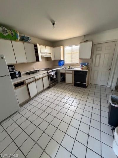 2550 Tropicana Blvd , Naples, FL 34116 Photo