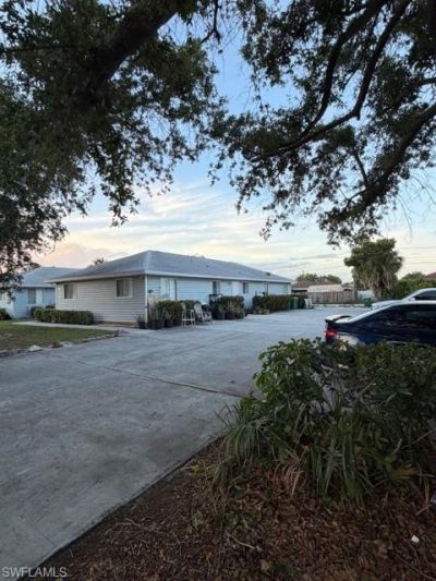 2550 Tropicana Blvd , Naples, FL 34116 Photo