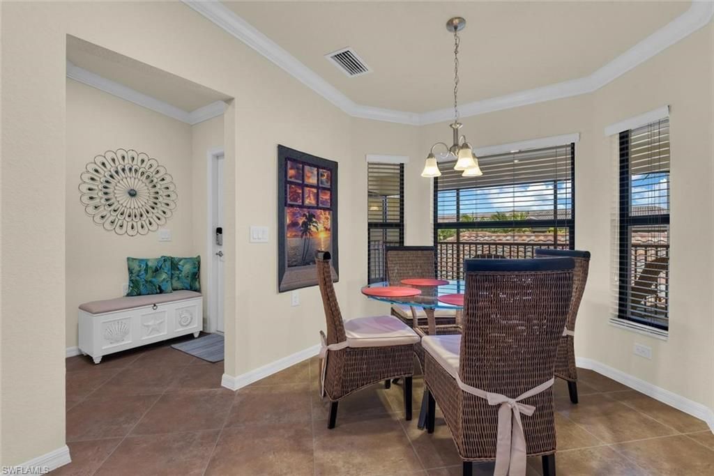 9528 Avellino Way, Unit 2526, Naples, FL 34113 Photo