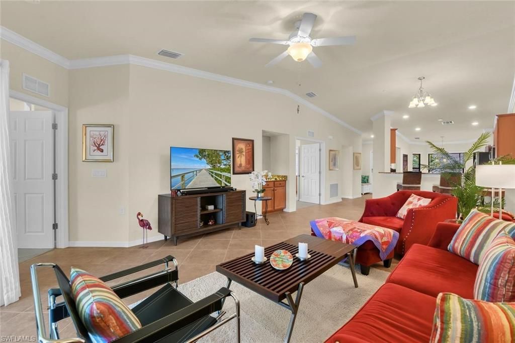 9528 Avellino Way, Unit 2526, Naples, FL 34113 Photo