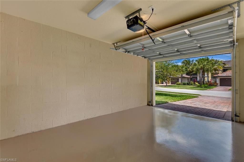 9528 Avellino Way, Unit 2526, Naples, FL 34113 Photo