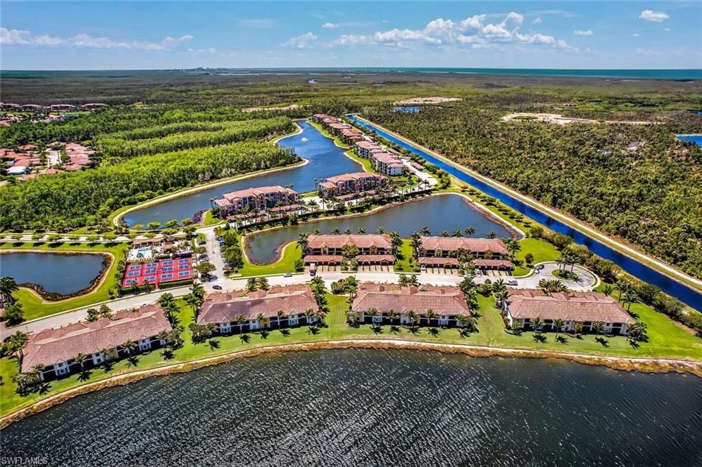 9528 Avellino Way, Unit 2526, Naples, FL 34113 Photo