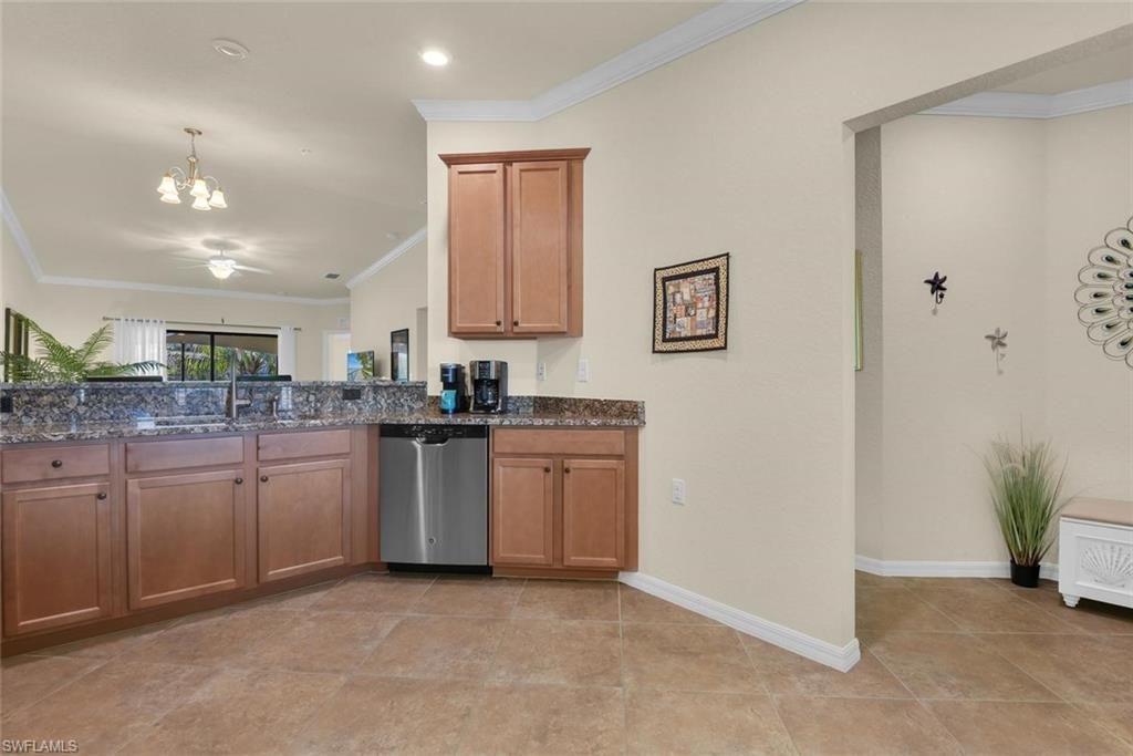9528 Avellino Way, Unit 2526, Naples, FL 34113 Photo