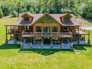 110 Dairy Farm Road, Manchester, KY 40962