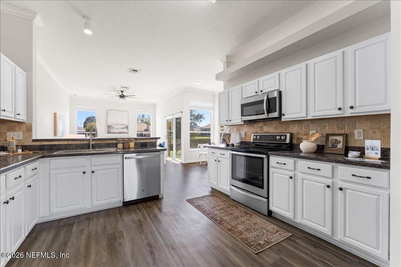 4956 Grand Lakes Drive N, Jacksonville, FL 32258 Photo