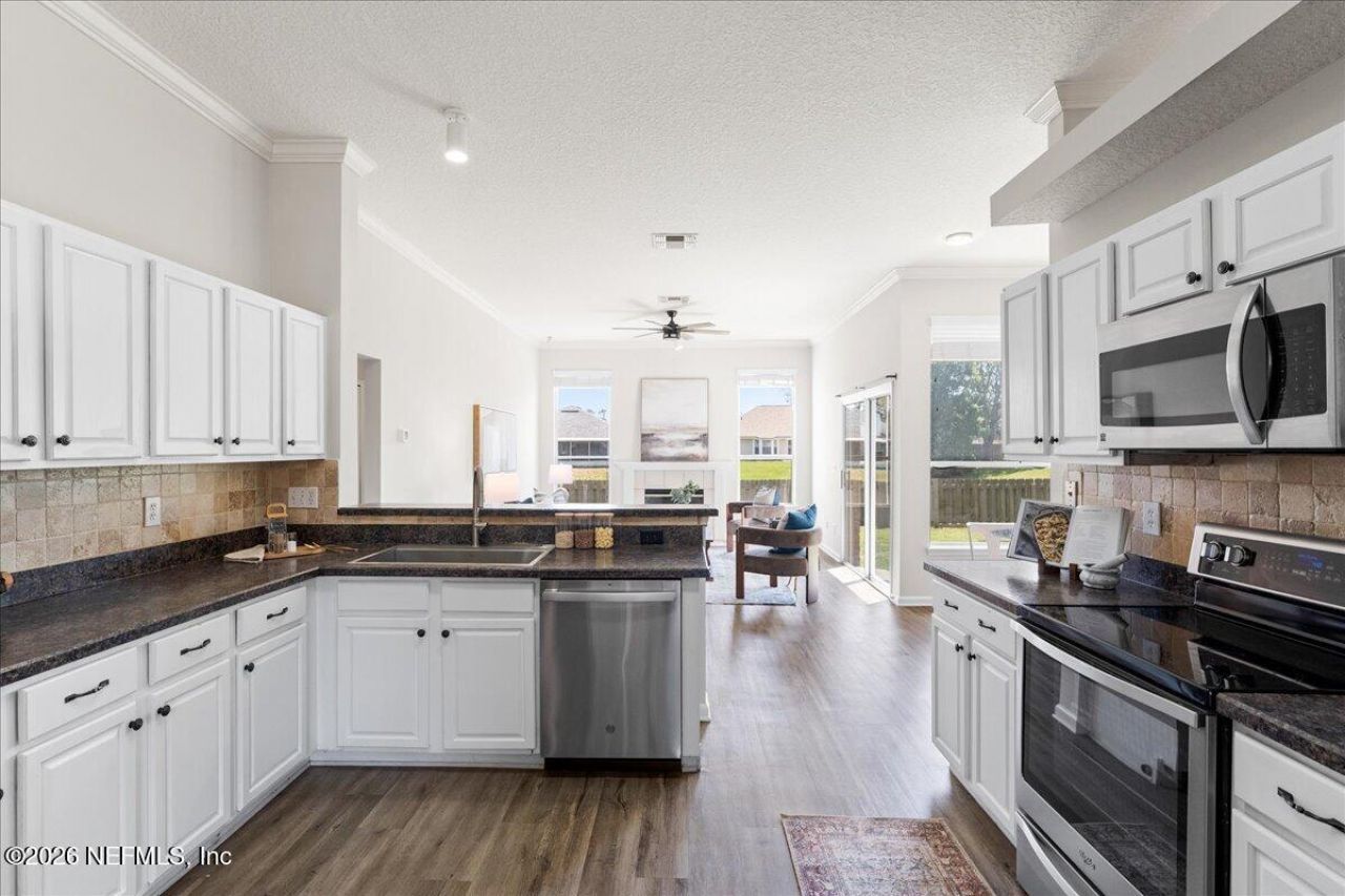 4956 Grand Lakes Drive N, Jacksonville, FL 32258 Photo