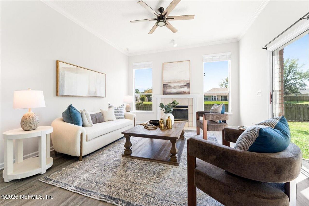 4956 Grand Lakes Drive N, Jacksonville, FL 32258 Photo