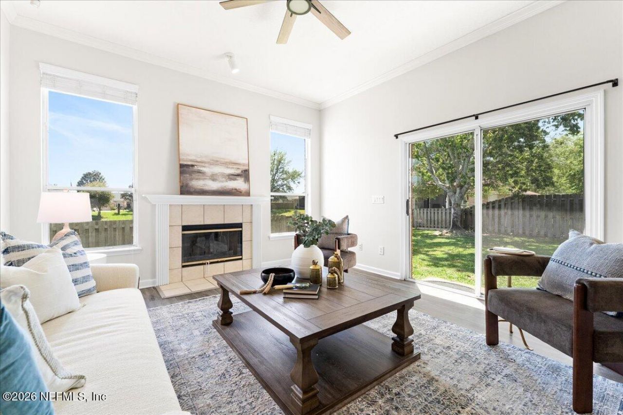 4956 Grand Lakes Drive N, Jacksonville, FL 32258 Photo