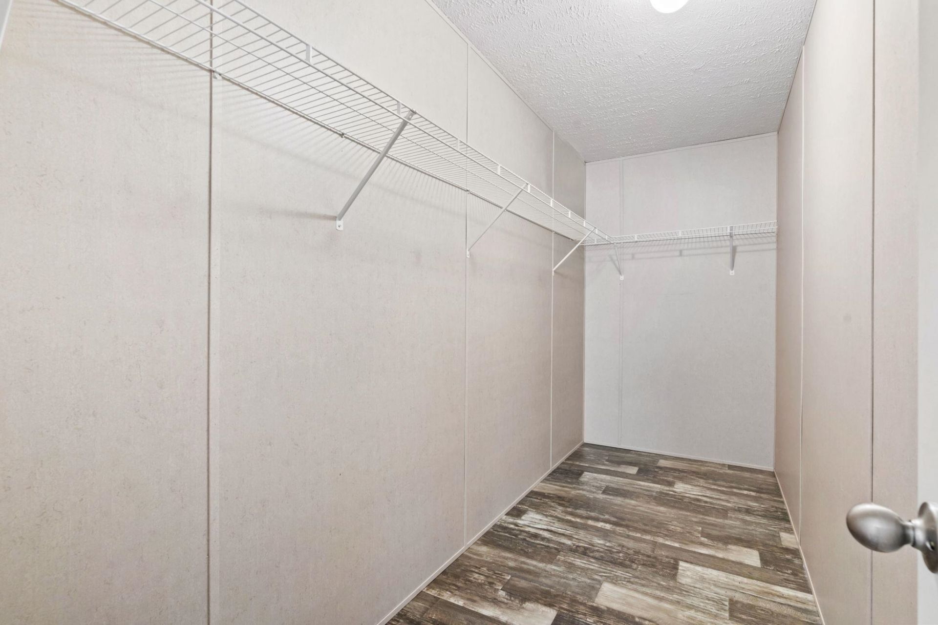 239 Air Stream Dr.  Photo 10