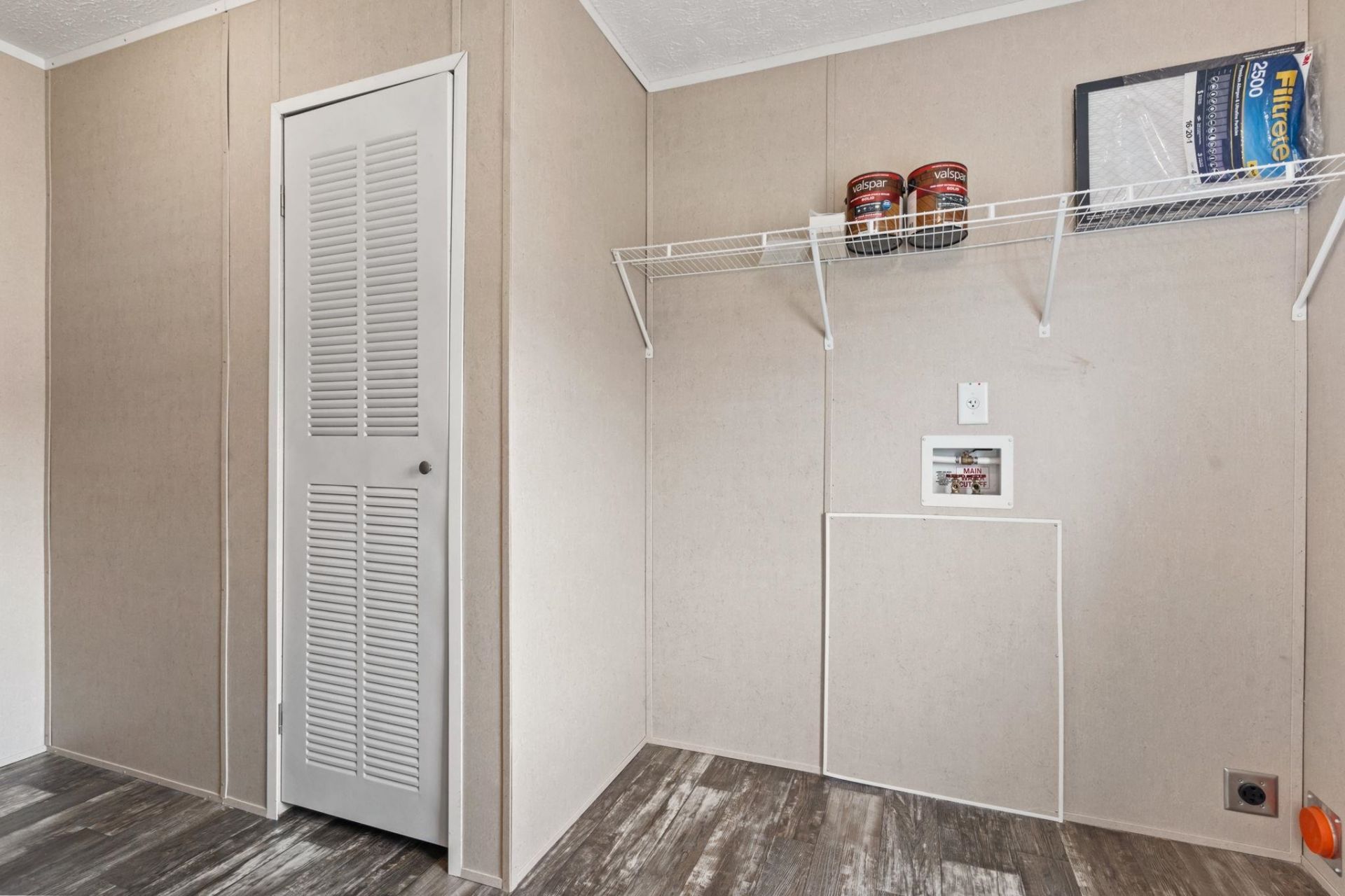 239 Air Stream Dr.  Photo 19