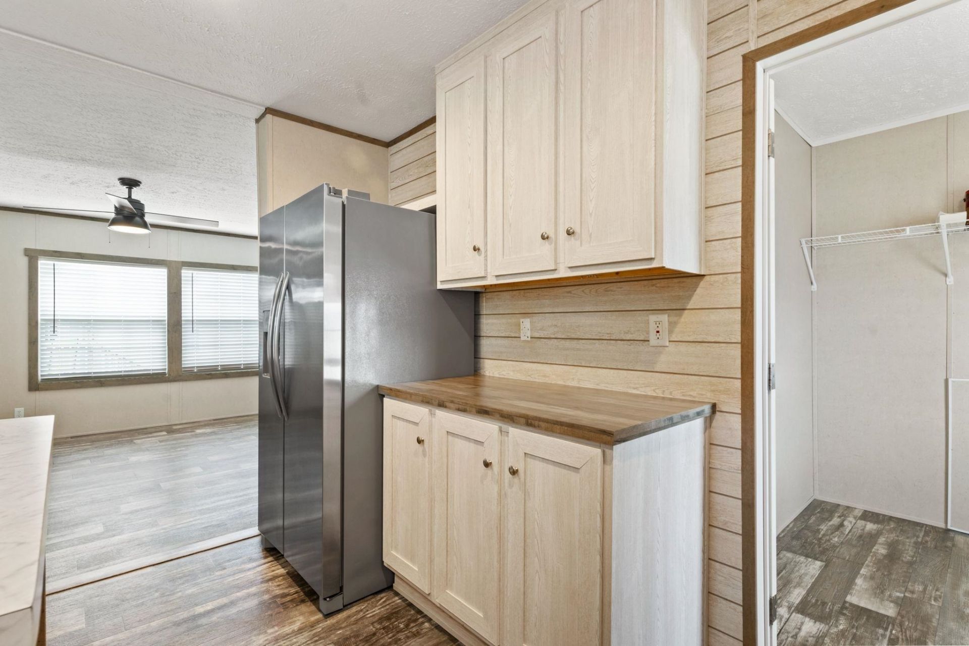 239 Air Stream Dr.  Photo 20