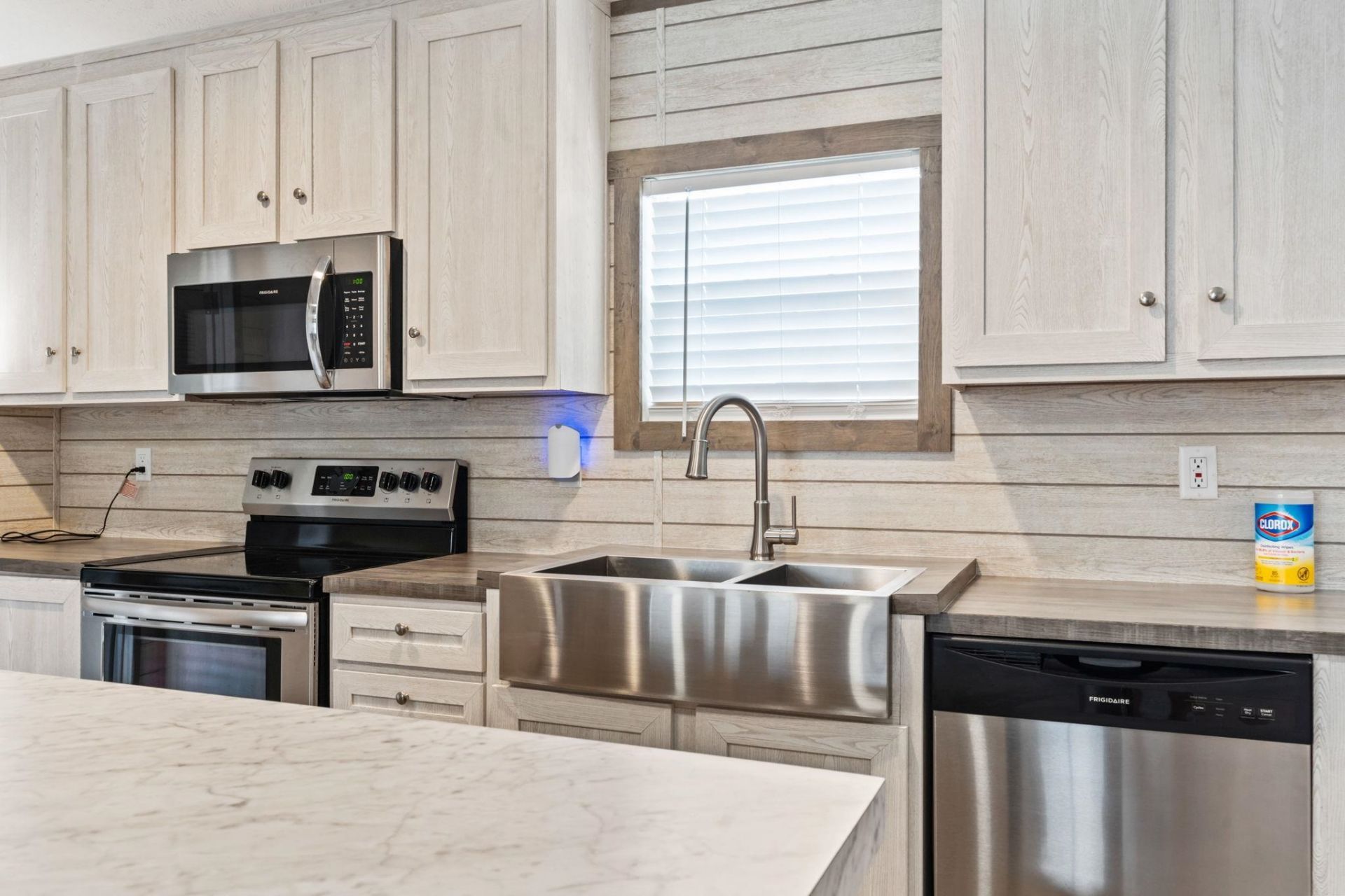 239 Air Stream Dr.  Photo 22