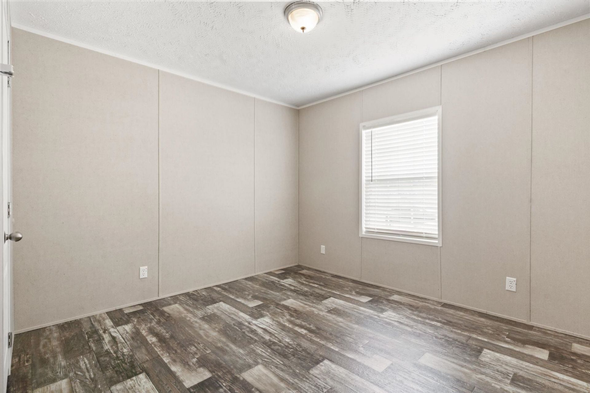 239 Air Stream Dr.  Photo 28