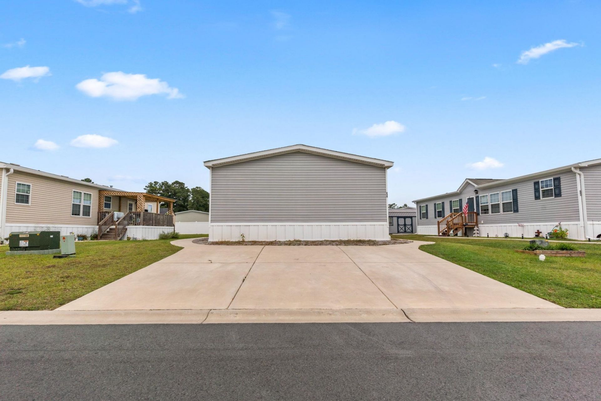 239 Air Stream Dr.  Photo 39