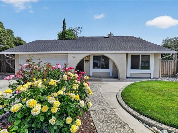 261 Yosemite Dr, Livermore, CA 94551